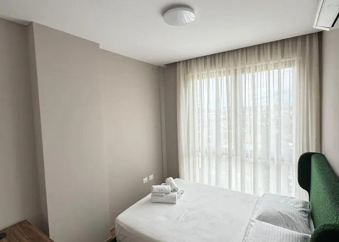 The Boulevard Bliss Apartment *